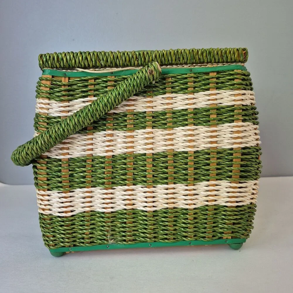 JCPenney VTG Green White Wicker Divider Sewing Box Caddy w/ Handle Accessories
